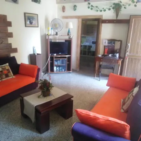 George Center Apartmán *